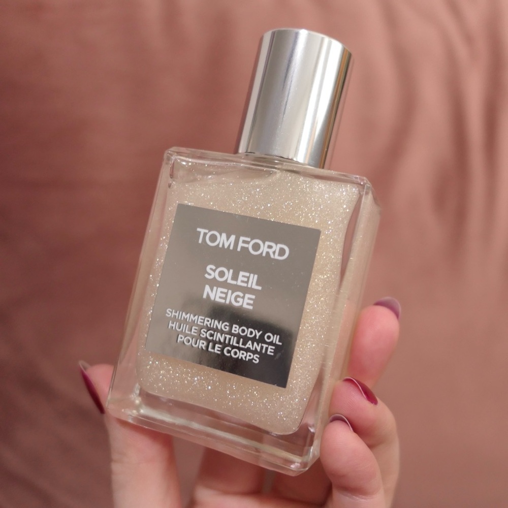 Tom Ford soleil neige shimmering body oil 1.5oz/45ml